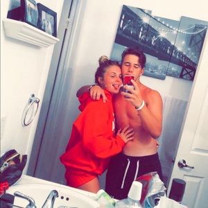 Meet your Posher, Seth